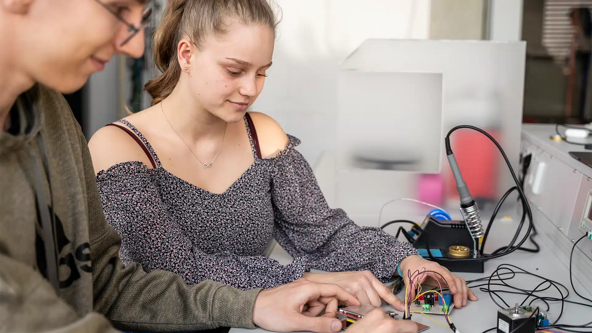 HTBLA BULME GRAZ GÖSTING – ELEKTRONIK UND TECHNISCHE INFORMATIK